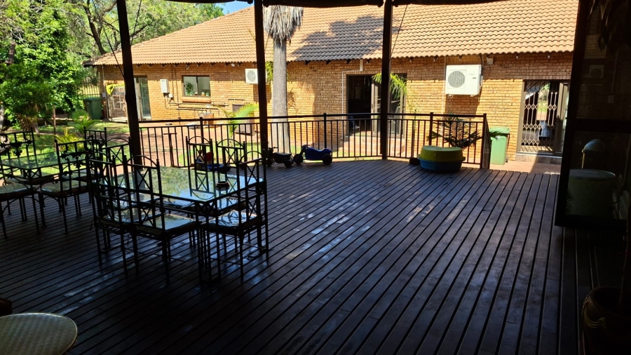 5 Bedroom Property for Sale in Rietvly A H North West